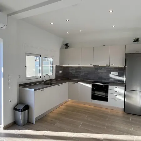 Bay View - Bright Modern Penthouse In Center *