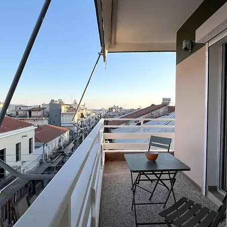 Bay View - Bright Modern Penthouse In Center Διαμέρισμα Καλαμάτα